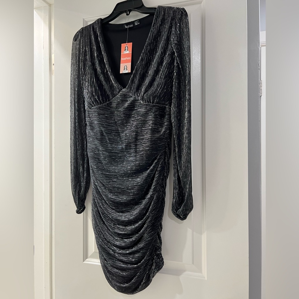 Boohoo Metallic Ruched Dress - Picture 7 of 9